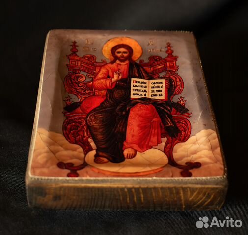 Икона Спасителя "Господь-Вседержитель на троне" Икона Спасителя "Господь-Вседержитель на троне"