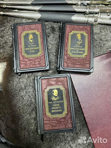 Книги в подарочной упаковке «Мировая классика» — коллекционная книга Книги в подарочной упаковке «Мировая классика» — коллекционная книга