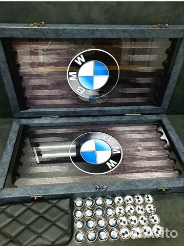 Подарочные нарды под стеклом «BMW» Подарочные нарды под стеклом «BMW»