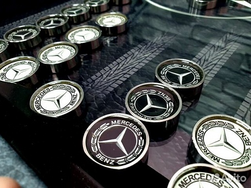 Комплект стальных фишек для нард «Mercedes» Комплект стальных фишек для нард «Mercedes»