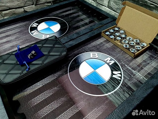 Дорогие нарды под стеклом «BMW» Дорогие нарды под стеклом «BMW»