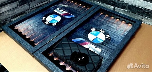 Коллекционные нарды под стеклом «BMW» Коллекционные нарды под стеклом «BMW»