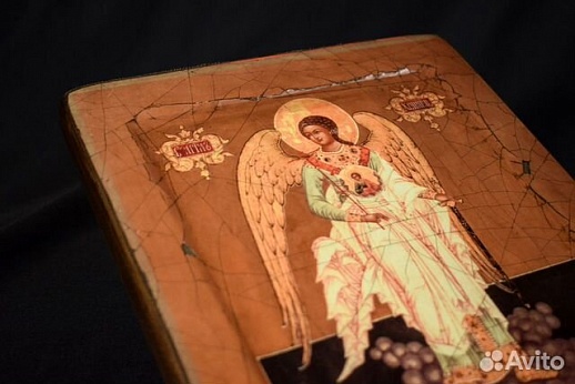 Икона деревянная "Ангел Хранитель" Икона деревянная "Ангел Хранитель"
