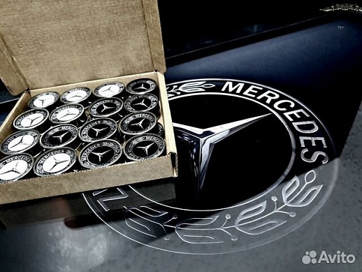Нарды под стеклом «Мерседес» ручной работы Нарды под стеклом «Мерседес» ручной работы