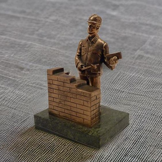 ��������� ��������� ���������-�������� � �������