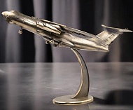 Бронзовый самолёт "Ил-76"(1:144)