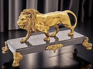 Бронзовая скульптура «Лев идущий»