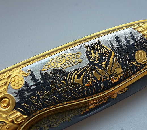 Нож складной увеличенный "Тигр" дамаск. Златоуст