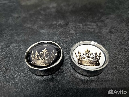 Комплект стальных фишек для нард «Золотая корона» Комплект стальных фишек для нард «Золотая корона»