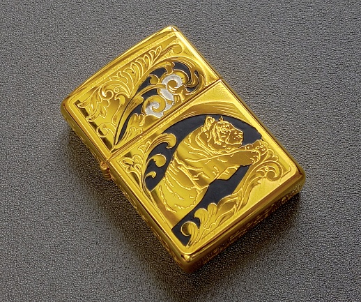 ���������� ��������� Zippo "������" � 2