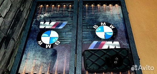 Коллекционные нарды под стеклом «BMW» Коллекционные нарды под стеклом «BMW»
