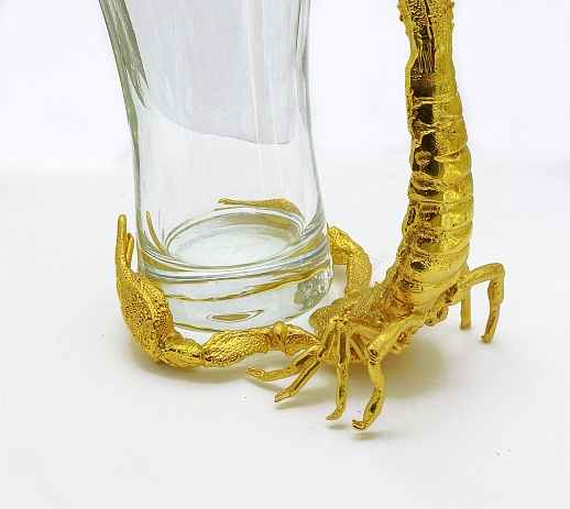 Пивной бокал "Скорпион" в золоте. 