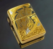 ���������� ��������� Zippo "����" � 4