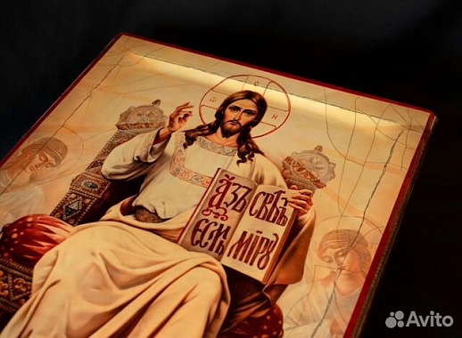 Икона "Господь Вседержитель на троне" Икона "Господь Вседержитель на троне"